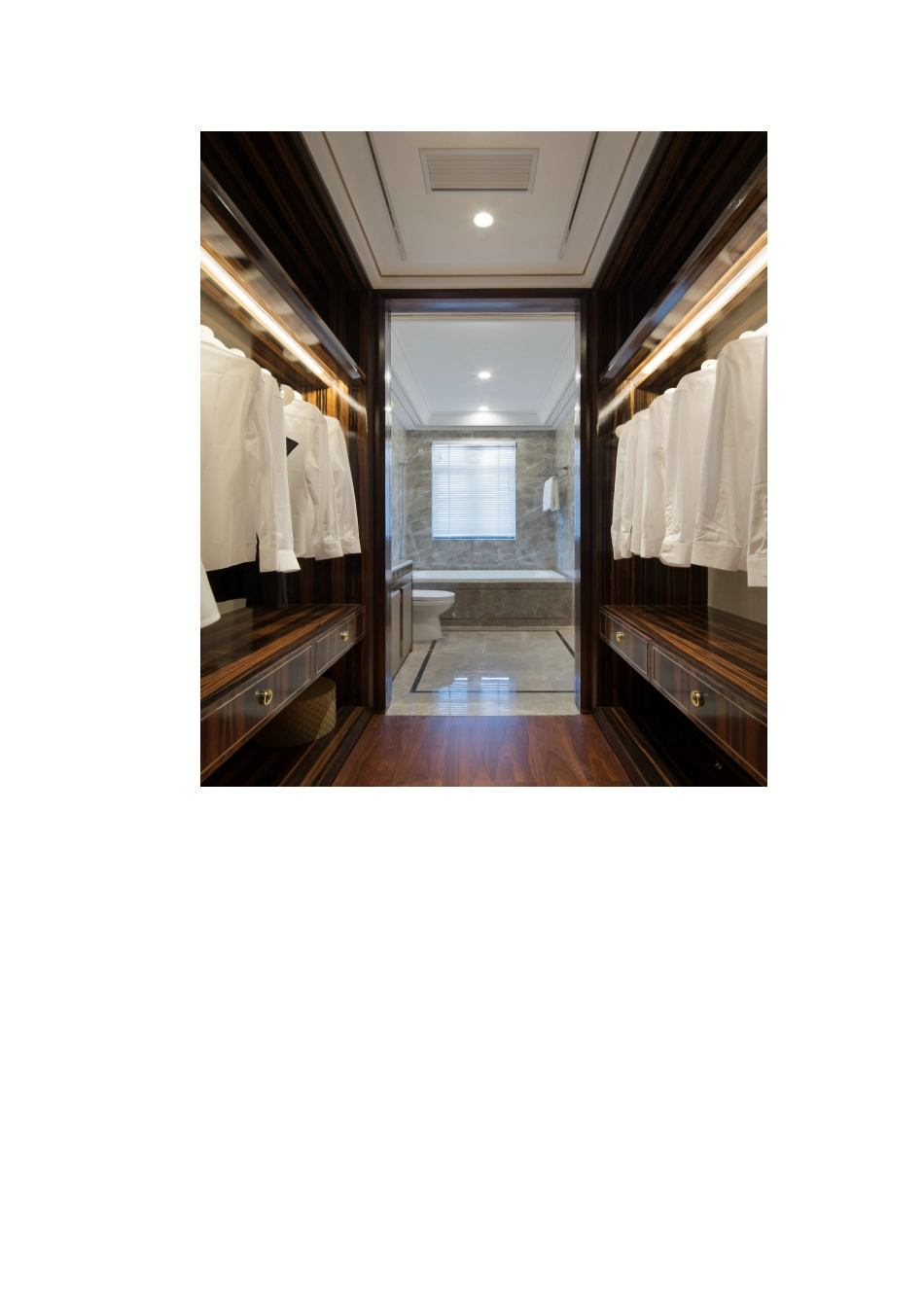 24年原文带查重率-字数建筑学-黄金海滩别墅室内空间设计-19.28-0-7236-约8555字符.docx_第10页